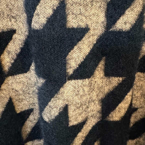 NWOT Marina V Paris Coatigan - Picture 4 of 8